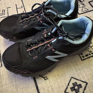 New Balance Kids' Black and Light Blue Sneakers